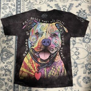 The Mountain Unisex Tee Beware the Pitbull Sz M